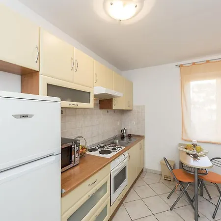 Apartment Katarina *