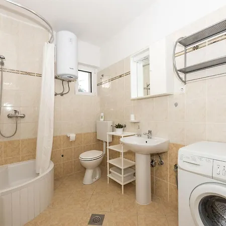 Apartment Katarina *